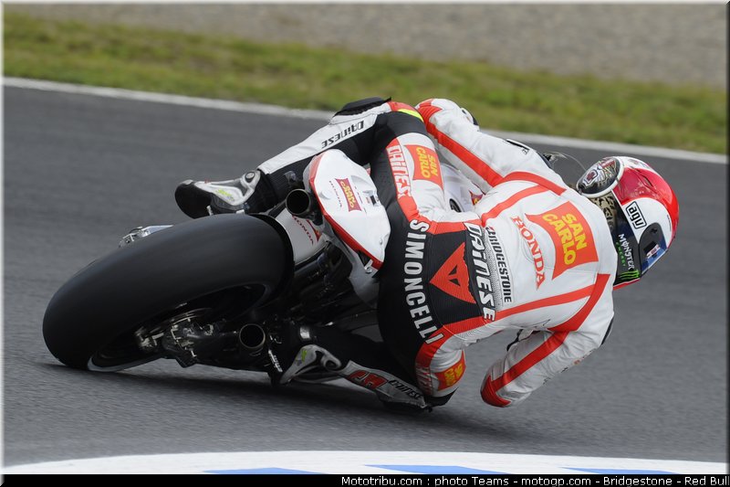 motogp_simoncelli_10_japon_2010