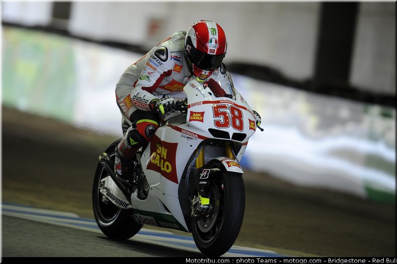 motogp_simoncelli_20_japon_2010