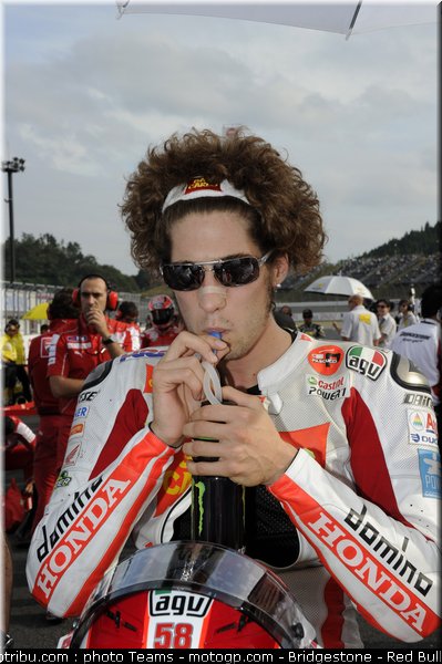 motogp_simoncelli_28_japon_2010