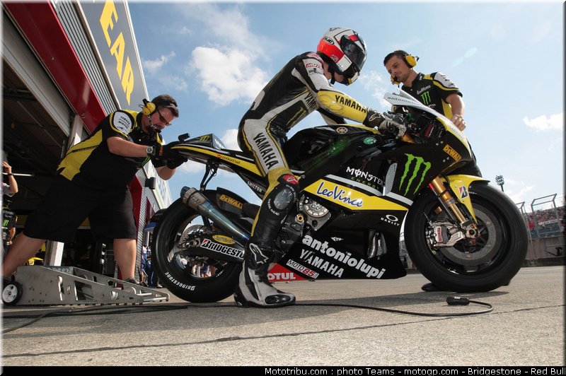 motogp_spies_16_japon_2010