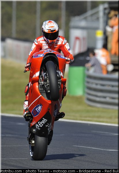 motogp_stoner_13_japon_2010