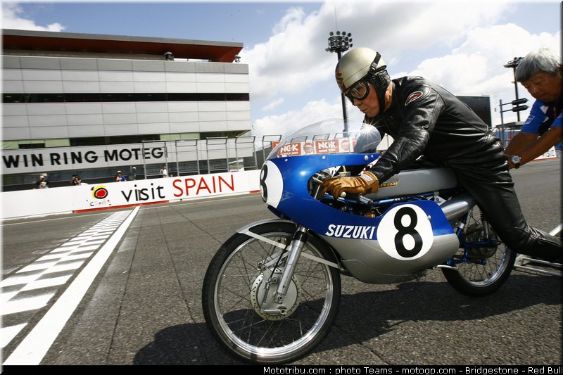 motogp_suzuki_3_japon_2010