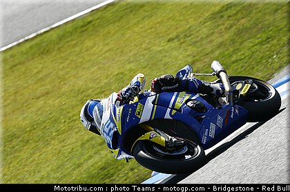 moto2_derosa_05_japon_2010.jpg
