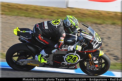 moto2_elias_12_japon_2010.jpg