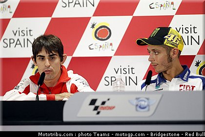 moto2_simon_13_japon_2010.jpg