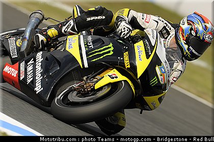 motogp_edwards_02_japon_2010.jpg