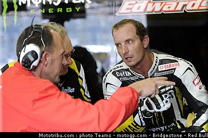 motogp_edwards_03_japon_2010.jpg