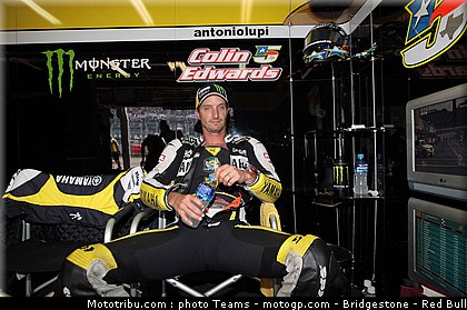 motogp_edwards_12_japon_2010.jpg