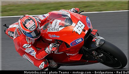 motogp_hayden_01_japon_2010.jpg
