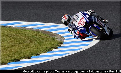 motogp_lorenzo_14_japon_2010.jpg