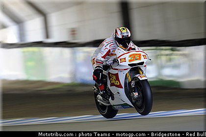 motogp_melandri_08_japon_2010.jpg