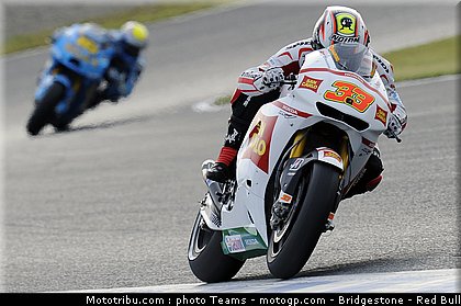 motogp_melandri_12_japon_2010.jpg