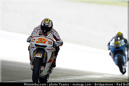 motogp_melandri_13_japon_2010.jpg