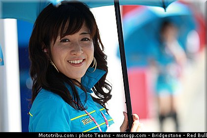 motogp_pitbabe_10_japon_2010.jpg