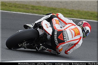 motogp_simoncelli_10_japon_2010.jpg