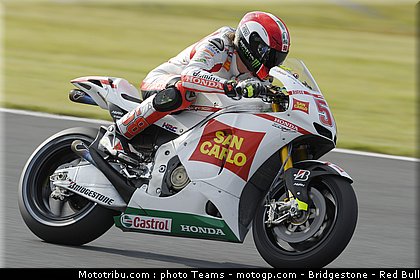 motogp_simoncelli_12_japon_2010.jpg