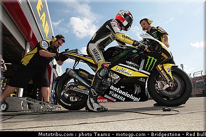 motogp_spies_16_japon_2010.jpg