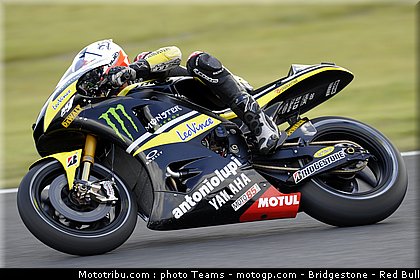 motogp_spies_26_japon_2010.jpg