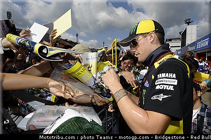 motogp_spies_27_japon_2010.jpg