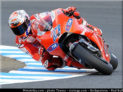 motogp_stoner_18_japon_2010.jpg