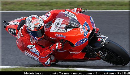 motogp_stoner_25_japon_2010.jpg