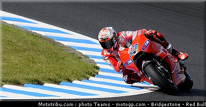 motogp_stoner_26_japon_2010.jpg