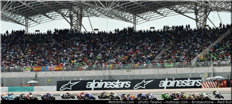 moto2_003_malaisie_2010