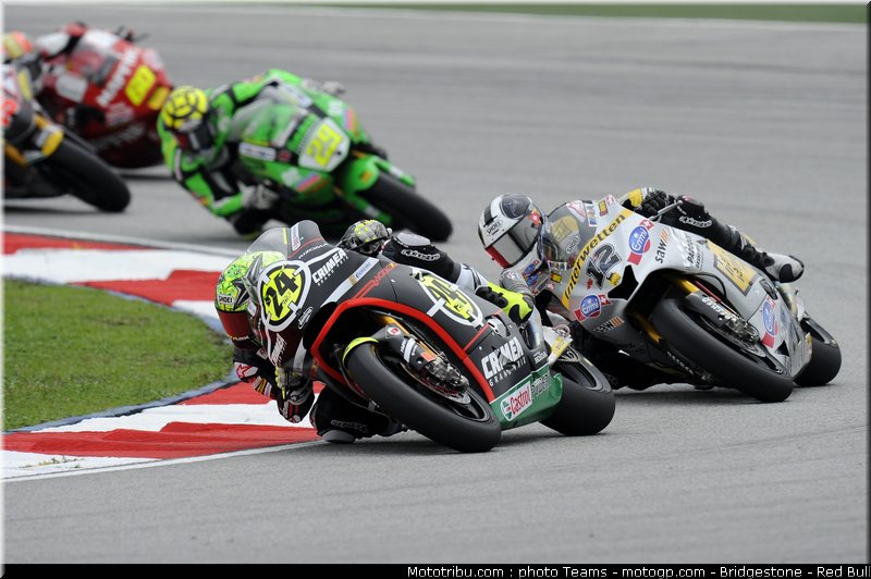 moto2_008_malaisie_2010