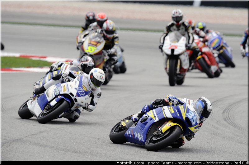 moto2_012_malaisie_2010