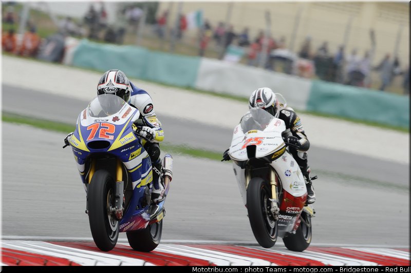 moto2_014_malaisie_2010