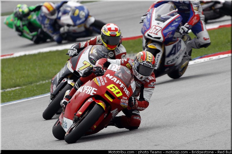moto2_032_malaisie_2010