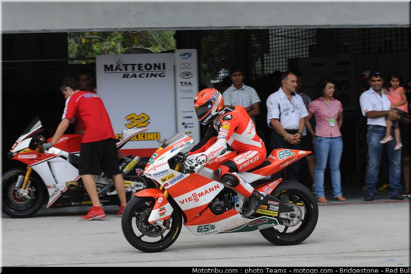 moto2_bradl_05_malaisie_2010