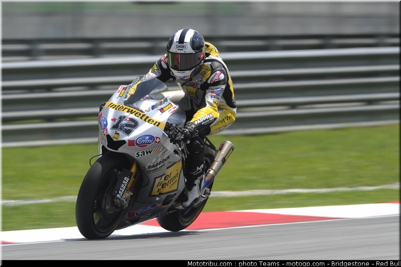 moto2_luthi_06_malaisie_2010