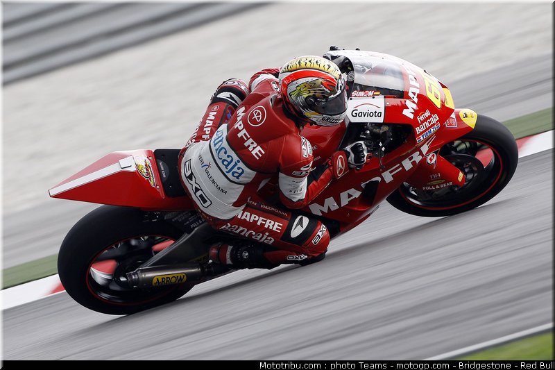 moto2_simon_2_malaisie_2010