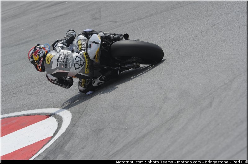 motogp_aoyama_08_malaisie_2010