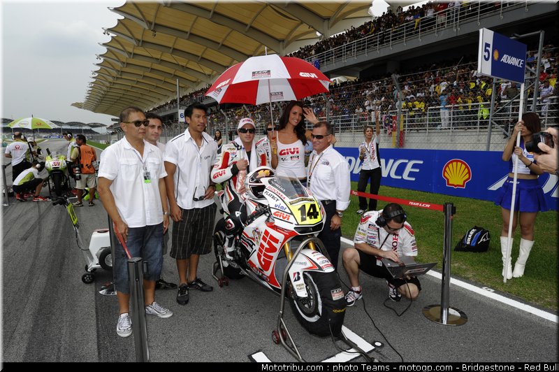 motogp_depuniet_25_malaisie_2010