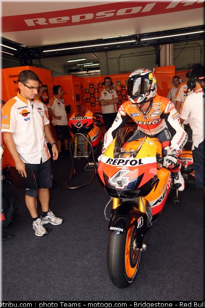 motogp_dovizioso_30_malaisie_2010