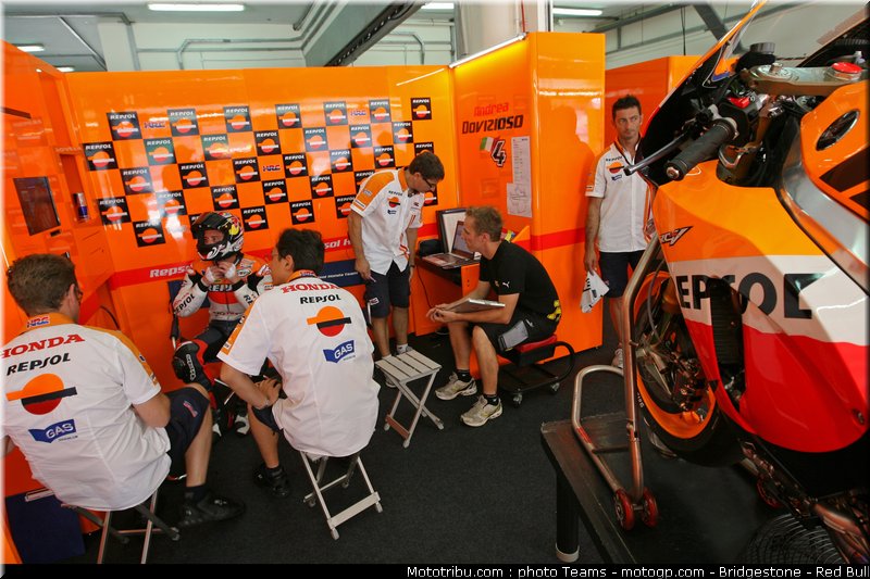 motogp_dovizioso_46_malaisie_2010