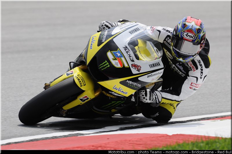 motogp_edwards_17_malaisie_2010
