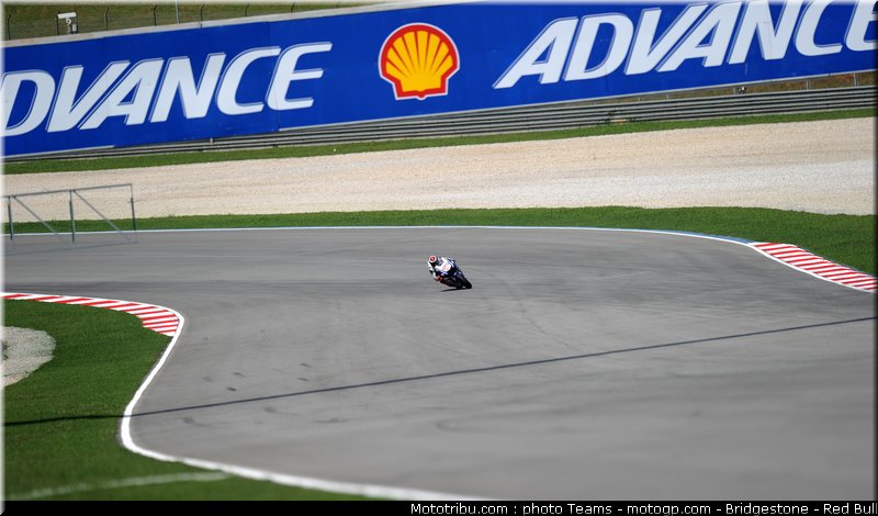 motogp_lorenzo_11_malaisie_2010