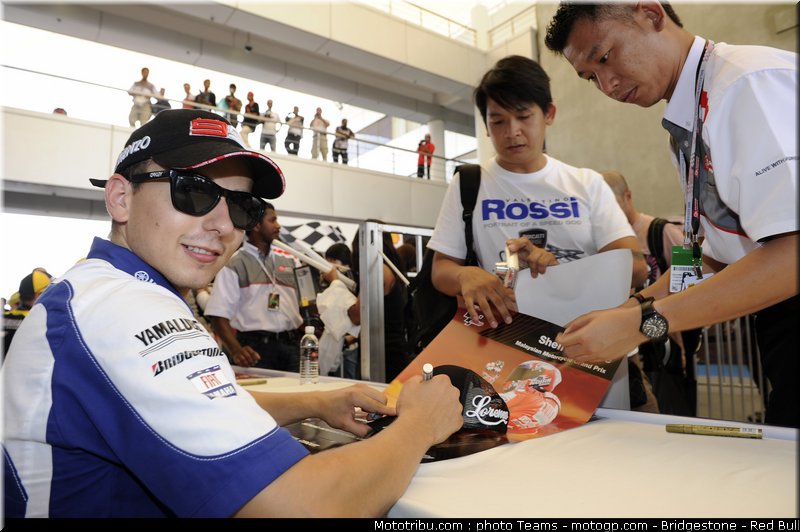 motogp_lorenzo_23_malaisie_2010