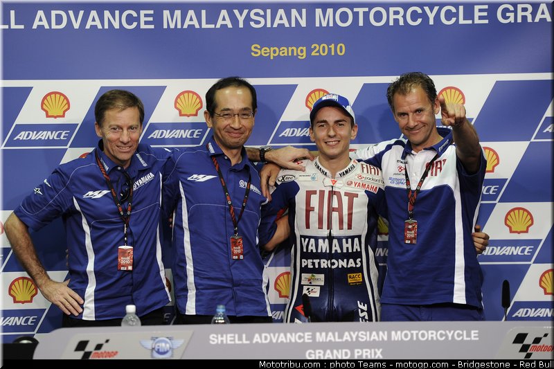 motogp_lorenzo_31_malaisie_2010