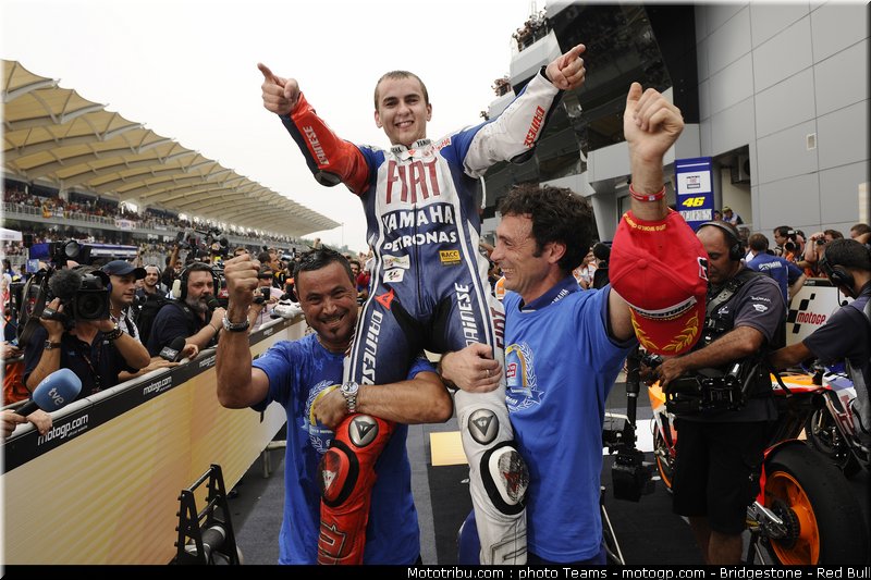 motogp_lorenzo_32_malaisie_2010