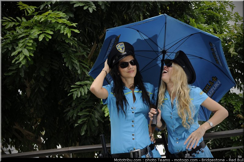 motogp_pitbabe_14_malaisie_2010