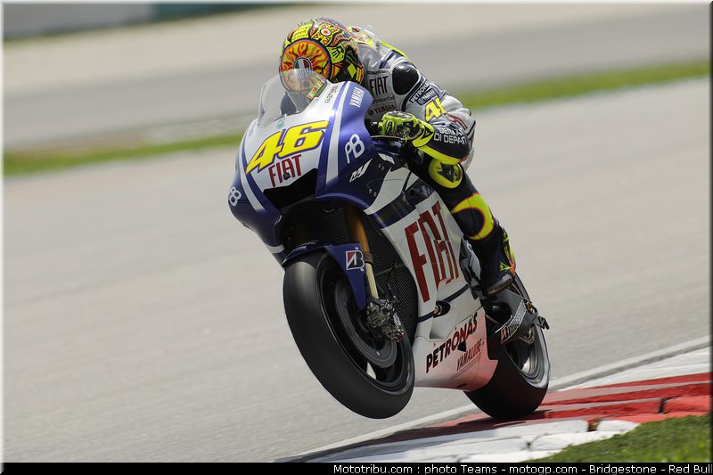 motogp_rossi_01_malaisie_2010