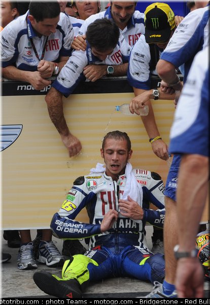 motogp_rossi_16_malaisie_2010