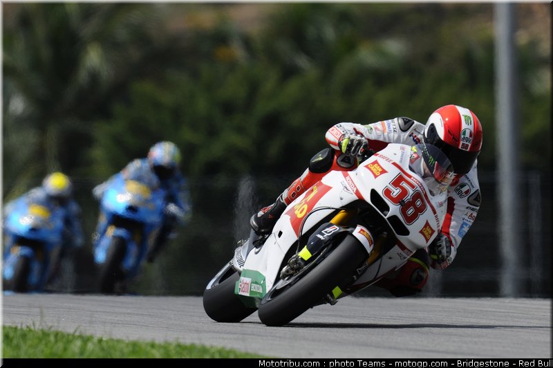 motogp_simoncelli_23_malaisie_2010