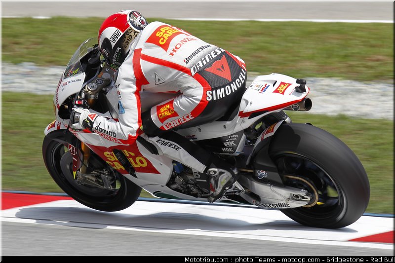 motogp_simoncelli_27_malaisie_2010