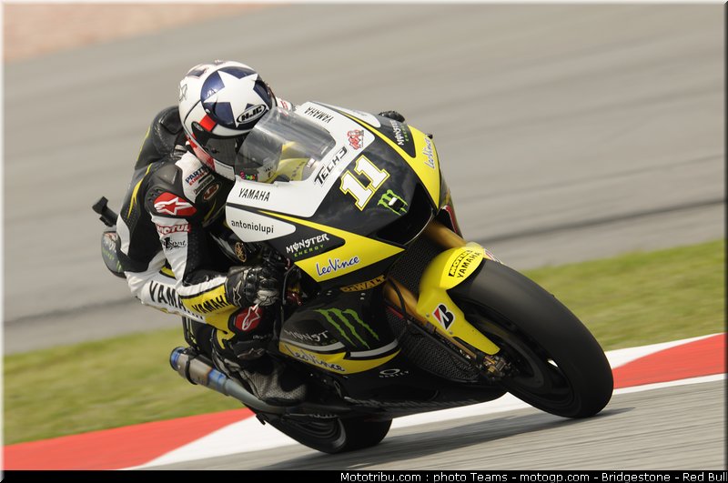 motogp_spies_02_malaisie_2010