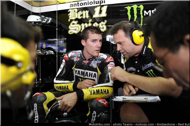 motogp_spies_06_malaisie_2010